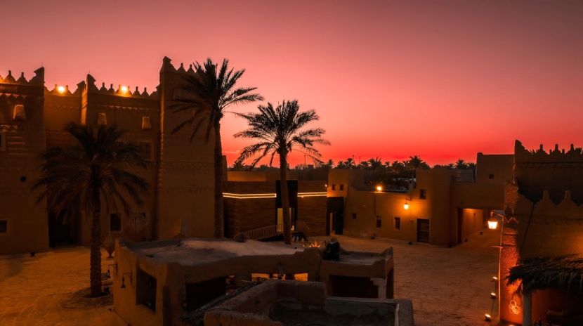 "تقويم الفعاليات والمواسم" يبرز الوجهات السياحية السعودية للعالم