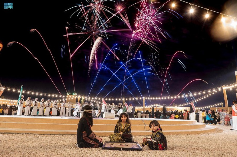 بعد إعادتها أنماط العيش القديم .. "قرية زمان" تغادر موسم الرياض