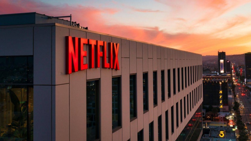 «نتفليكس» ترفع الأسعار بعد انخفاض أعداد المشتركين