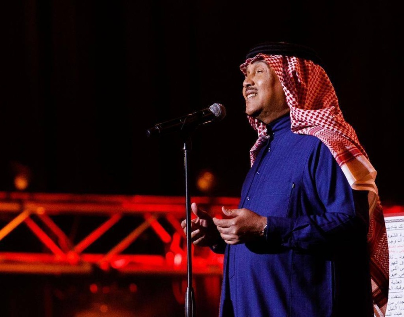 محمد عبده يصدح بأعماله  الجديدة والقديمة مع «المعازيم»