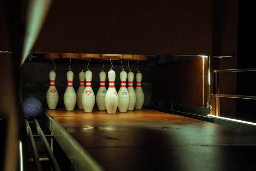 وهج «أوايسس» .. تموجات رملية وإضاءات ليلية وأجواء رياضية