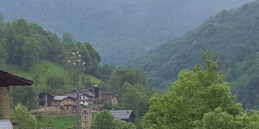 قرية معزولة ..  إيطالية ولا تتحدث لغتها