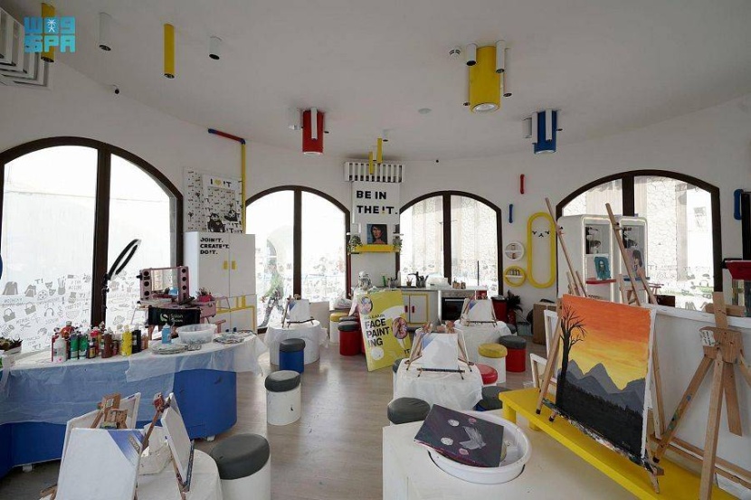 للمواهب الناشئة .. ورش عمل إبداعية في «البوليفارد»