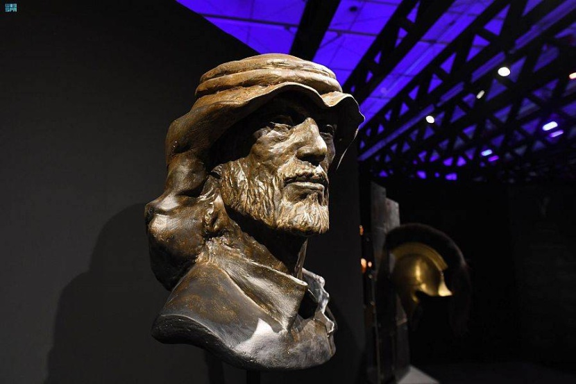 «نقوة» يلقى إقبالا واسعا من محبي الفنون التشكيلية