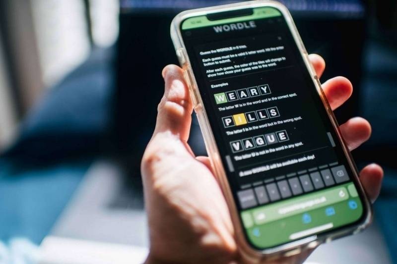 لعبة «ووردل» تنقذ مسنة أمريكية من رجل اتخذها رهينة