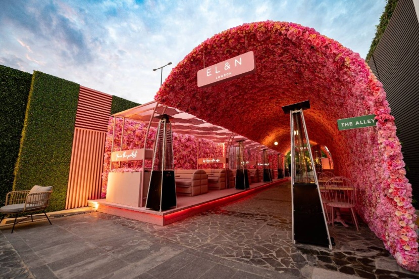 "مطاعم البوليفارد" .. رحلة إلى المدن العالمية