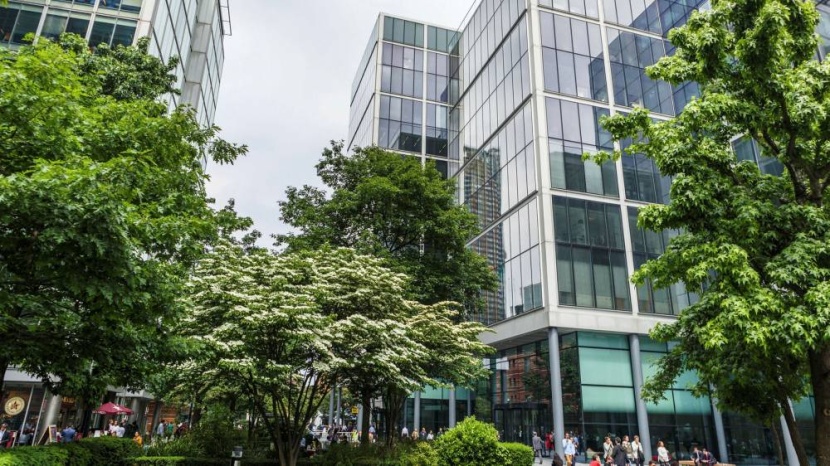 ازدهار صفقات الاستحواذ عبء على المحامين المبتدئين