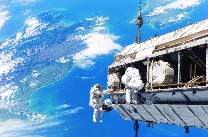 رغم الأزمة .. تعاون روسي - أمريكي في الفضاء