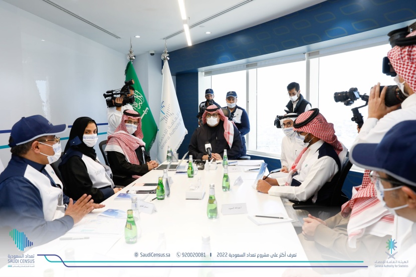وزير الاقتصاد والتخطيط يتفقد "غرفة التحكم" و"مركز الاتصال الإحصائي" لـ " تعداد السعودية 2022"