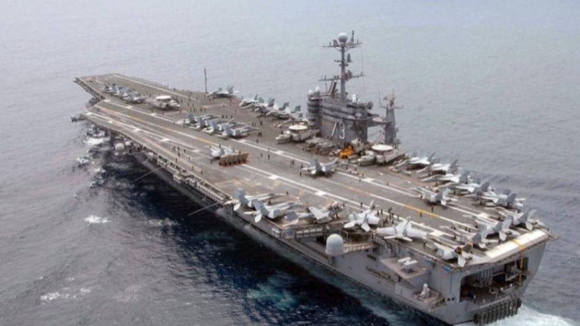 بيع حاملة طائرات أمريكية بأقل من دولار