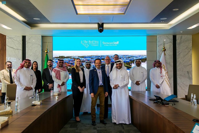 البحر الأحمر للتطوير تمنح عقد تشغيل لمستشفى عالمي في مدينة موظفيها