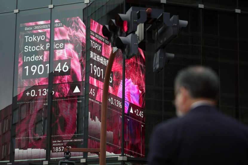 أكبر مكسب أسبوعي لـ"نيكي" في نحو عامين و"سوفت بنك" يقفز 3.6%