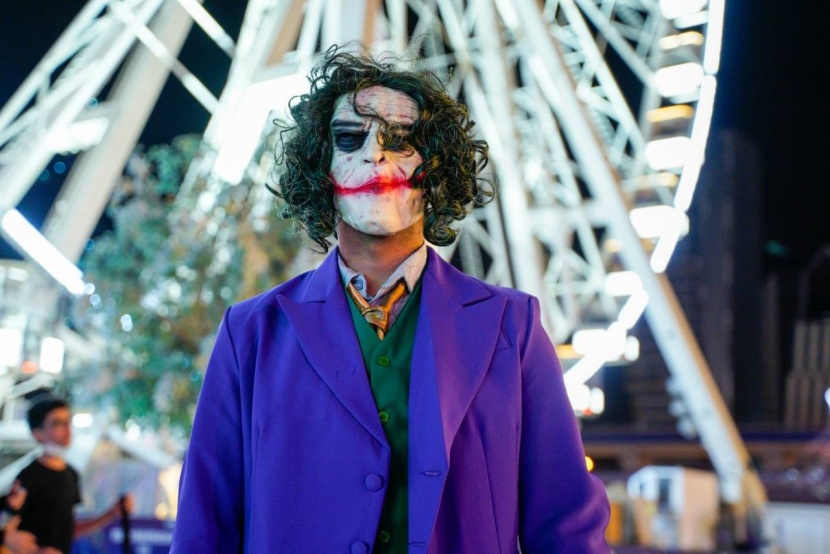 «مهرجان التنكر» .. الأبطال الخارقون في «موسم الرياض»