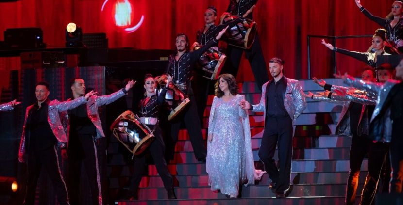 قيثارة الخليج ترسم لوحة فنية مميزة في آخر حفلات موسم الرياض