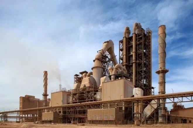 "أسمنت الرياض" تربح 211.6 مليون ريال في 2021 .. بانخفاض 3.7%