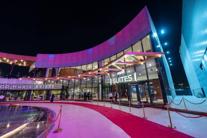 أجواء تسويقية جاذبة في معارض الأسلحة في البوليفارد