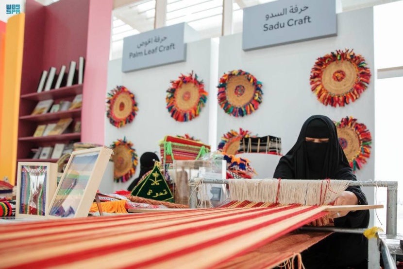 «الثقافة» تعزز الهوية السعودية في معرض الدفاع العالمي