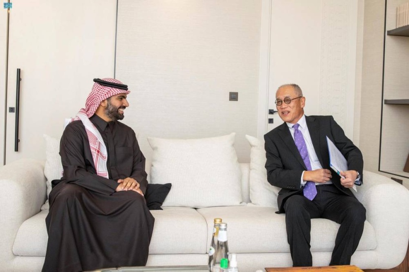 وزير الثقافة يبحث مع سفير اليابان سبل تعزيز التعاون