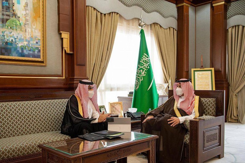 فيصل بن سلمان: منح الأحقية القصوى للأسر المستحقة لتلبية احتياجاتها