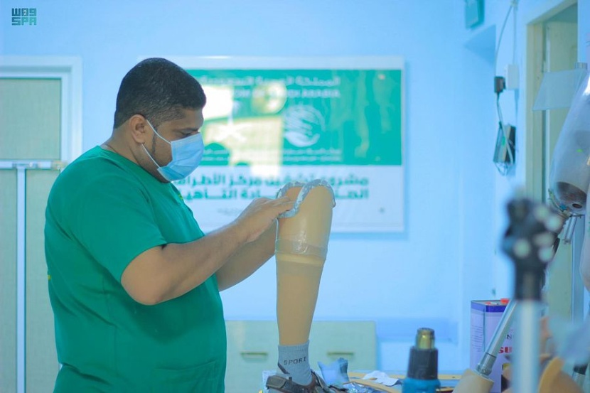بدعم من مركز الملك سلمان للإغاثة.. 446 شخصًا يستفيدون من خدمات مركز الأطراف الصناعية في سيئون خلال مارس