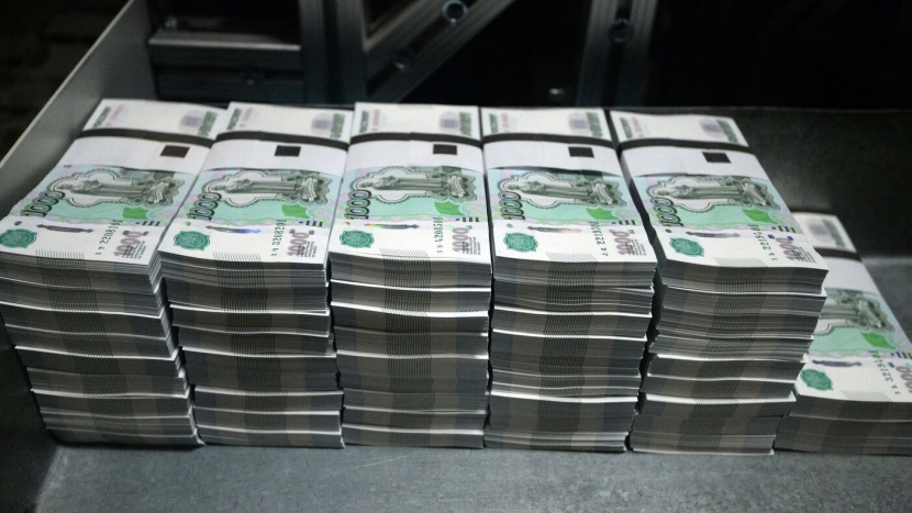 الروبل الروسي عند أعلى مستوى في أكثر من عامين مقابل اليورو