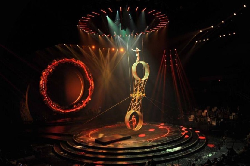 39 عارضا من 13 دولة حول العالم يشاركون في "سيرك" موسم جدة