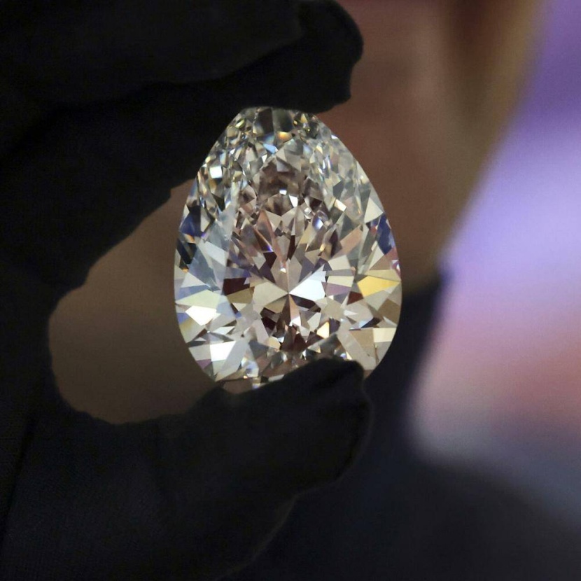 بيع أكبر ماسة بيضاء بـ 18,8 مليون دولار