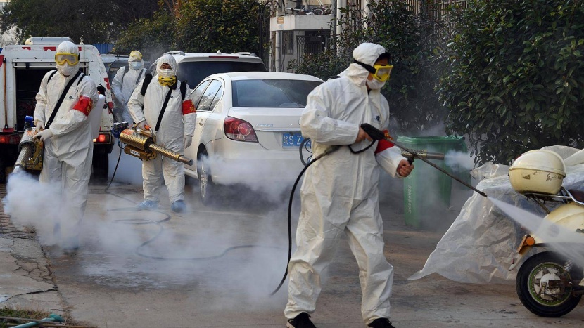 الصين .. حملة تعقيم ضخمة لمكافحة كورونا