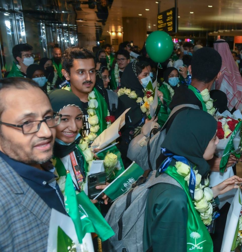 المملكة تحقق 10 جوائز عالمية والـ 13 في أولمبياد آسيا والرياضيات 2022