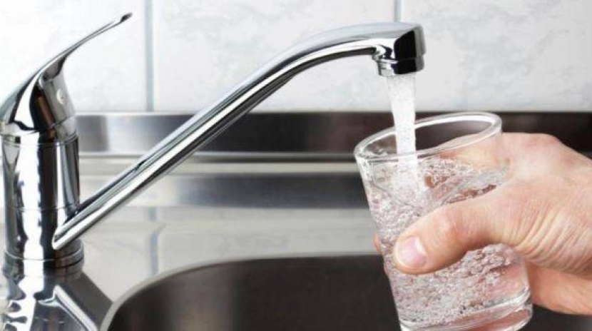 تلاميذ يخترعون فلتر يمنع تلوث مياه الصنابير