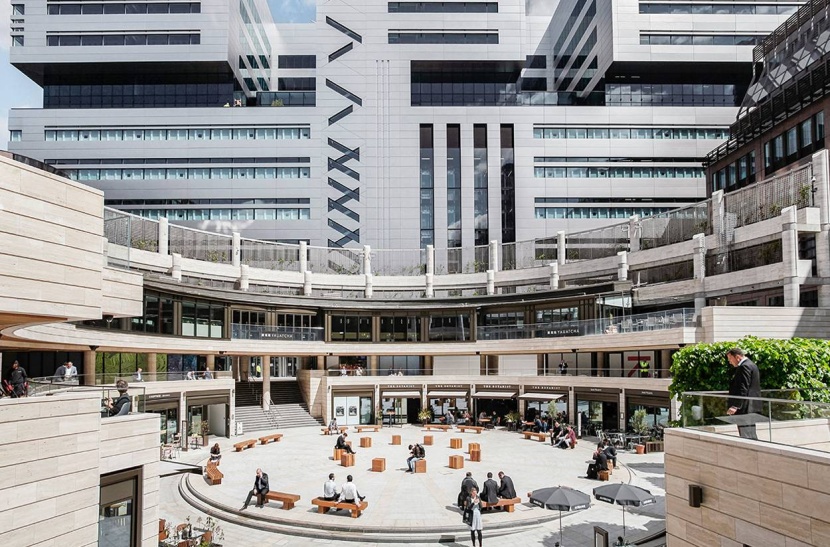 جاذبية المباني الجديدة في لندن تترك المكاتب القديمة فارغة