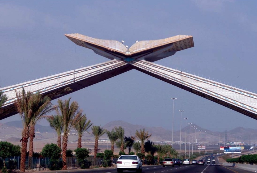 32 يوما متبقية على تطبيق الإلزام بتسوير الأراضي الفضاء في مكة