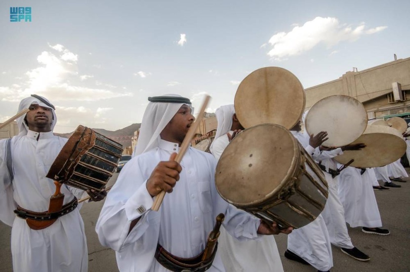 الفنون الشعبية .. ألوان مختلفة تملأ نجران أفراحا وسعادة