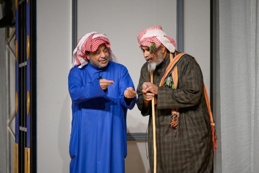 انطلاق العروض المسرحية لاحتفالات.. ابتسامات وفرح