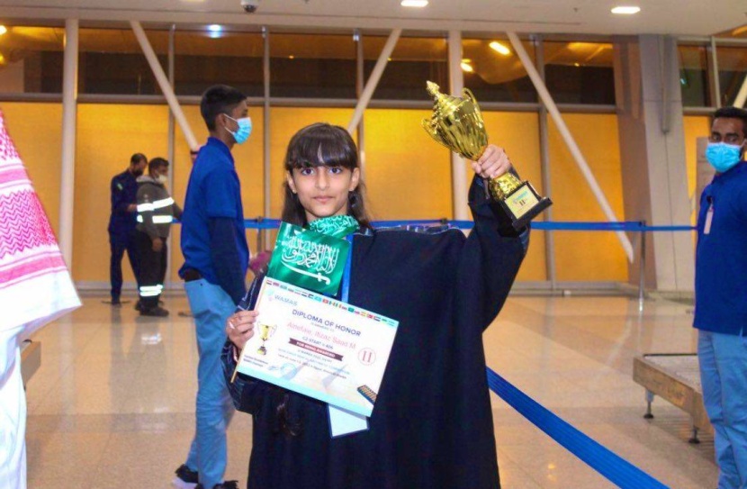 اعتزاز النفيعي .. عبقرية تزيح منافسيها في مسابقة الحساب الذهني