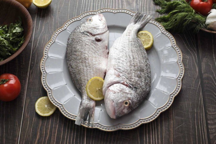 دراسة جديدة: كثرة تناول الأسماك تصيب بسرطان الجلد