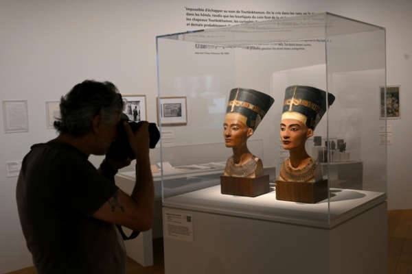 معرض عن الفراعنة في مرسيليا الفرنسية يستكشف أسباب شهرتهم
