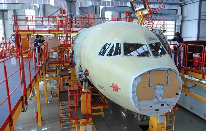 ضربة للمنافسة "بوينج".. الصين تشتري 300 طائرة من "إيرباص" بقيمة 37 مليار دولار