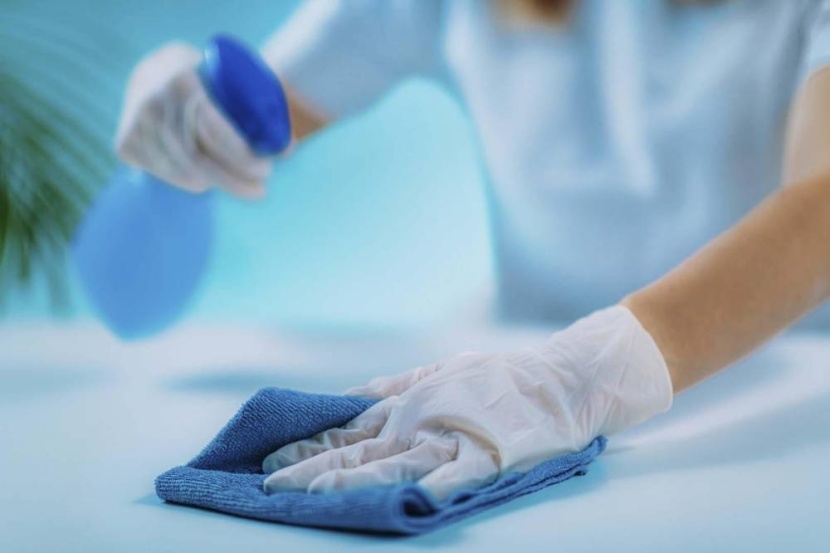 هل الأسطح تتلوث بـ "جدري القرود"؟