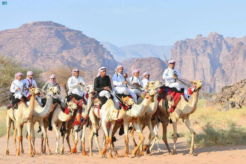 العيد في تبوك .. تقاليد خاصة تتوارثها الأجيال