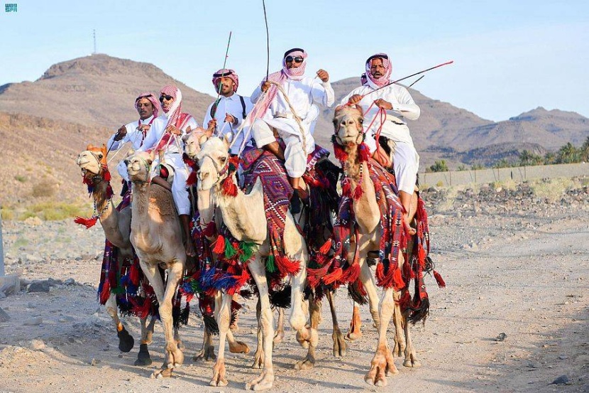 العيد في تبوك .. تقاليد خاصة تتوارثها الأجيال