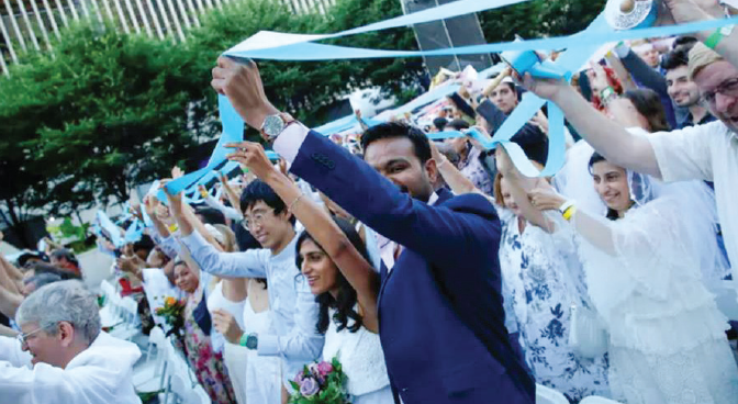 احتفال 500 زوج بزفاف جماعي تحت سماء نيويورك