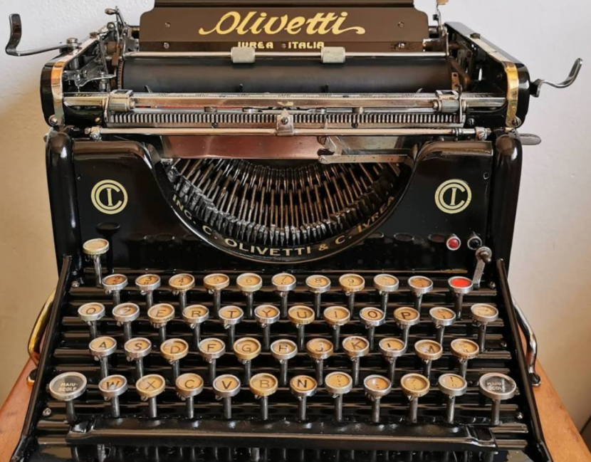 الآلات الكاتبة .. تراث متجدد في بوليفيا