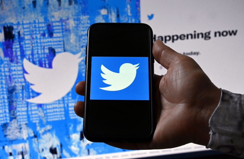 تويتر: قرار ماسك بالتخلي عن محاولة شراء الشركة باطل