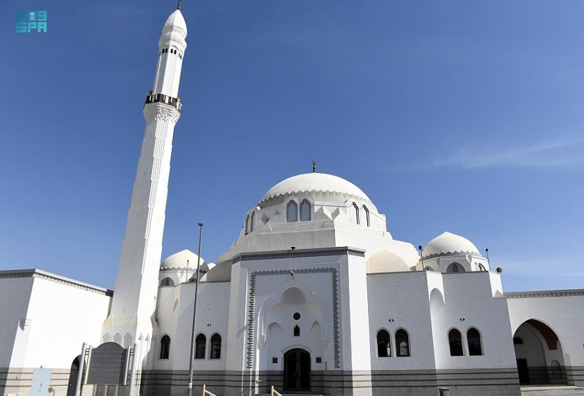 مسجد الجمعة .. يكتسب مكانة خاصة في التراث الإسلامي