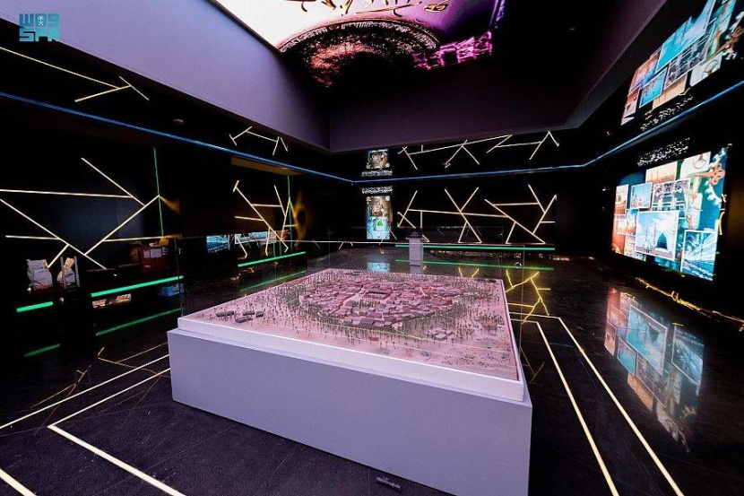 المتحف الدولي للسيرة النبوية يستقبل ضيوف الرحمن باللغات العالمية