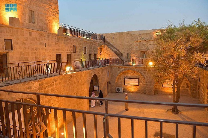 قلعة تبوك الأثرية .. أرض المعالم والحصون والقصور