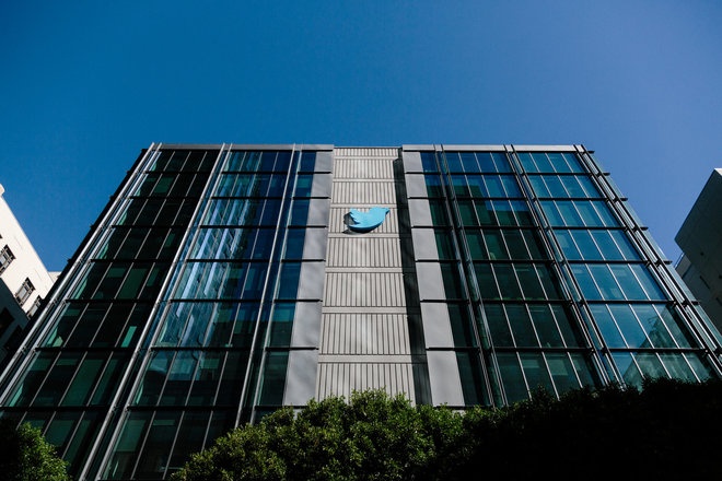 رغم محاولات ماسك التراجع .. "تويتر" تعتزم تنظيم تصويت للمساهمين في سبتمبر للموافقة على الصفقة