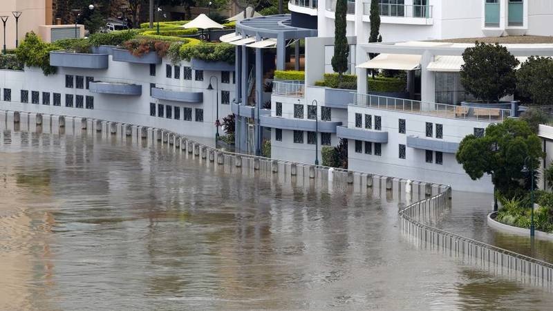 أستراليا ..  الفيضانات تخرج السكان من منازلهم