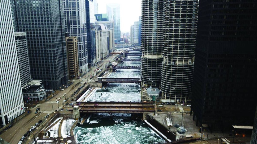 سوق الإسكان الأمريكية تواصل الانكماش بتأثير ارتفاع فوائد القروض